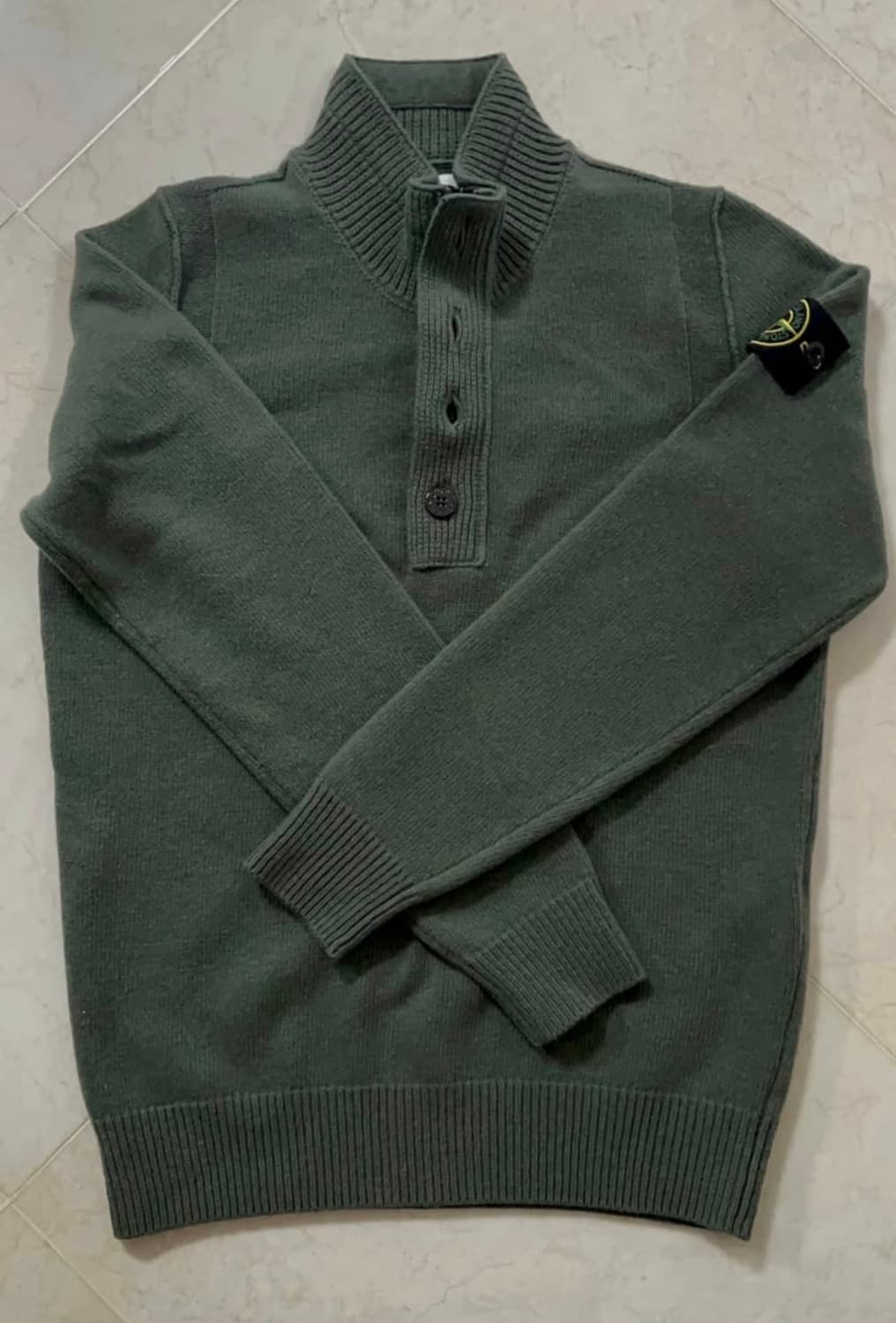 Stone Island 스톤아일랜드 버튼 니트 하프 집업 상품이미지3