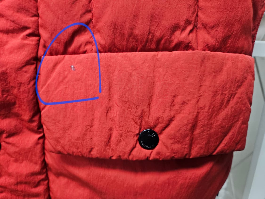 cp컴퍼니 고글 패딩조끼 95 후드 다운베스트 XD30 상품이미지7