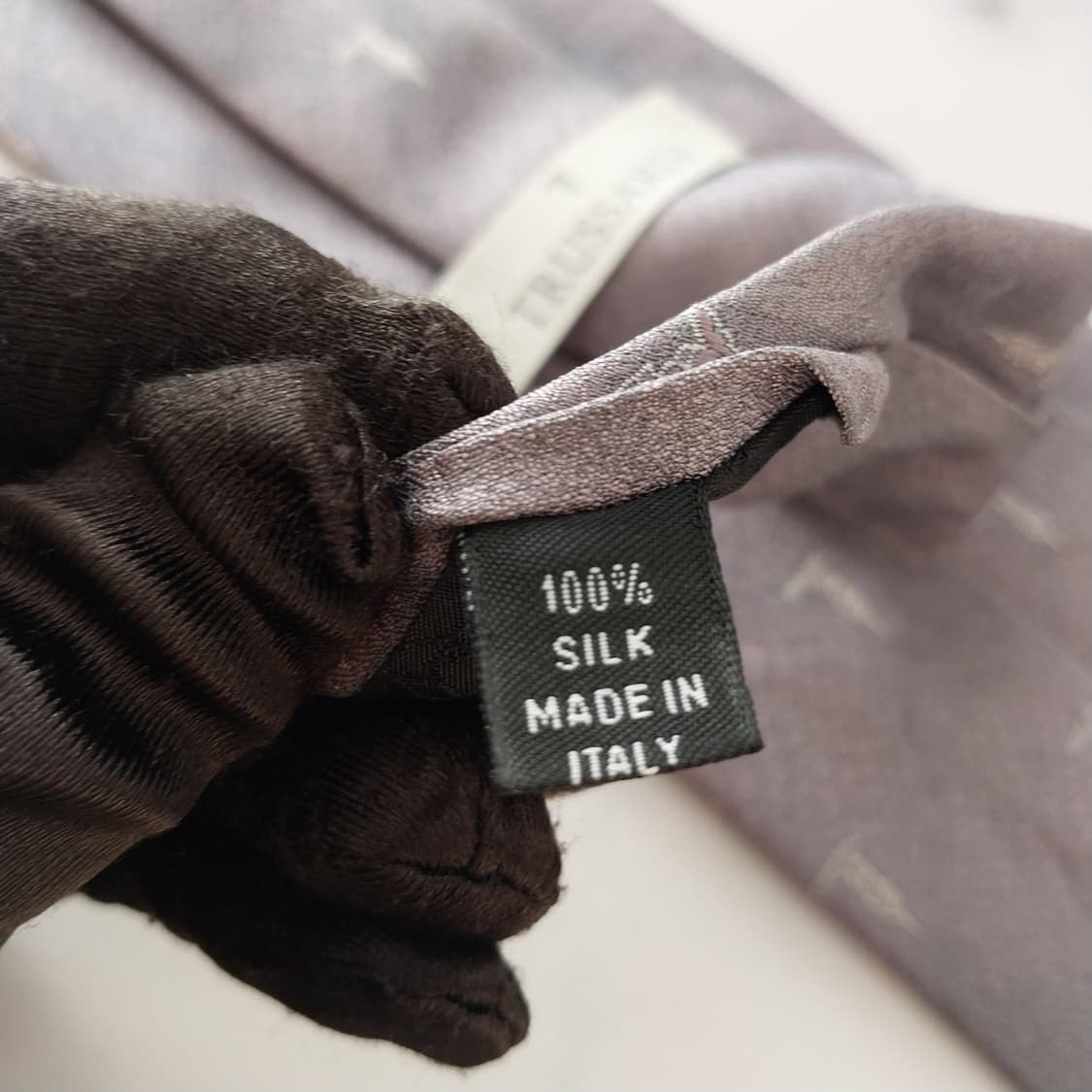 트루사르디 실크 자카드 로고 넥타이 9.3cm A+등급 K1649
 상품이미지10