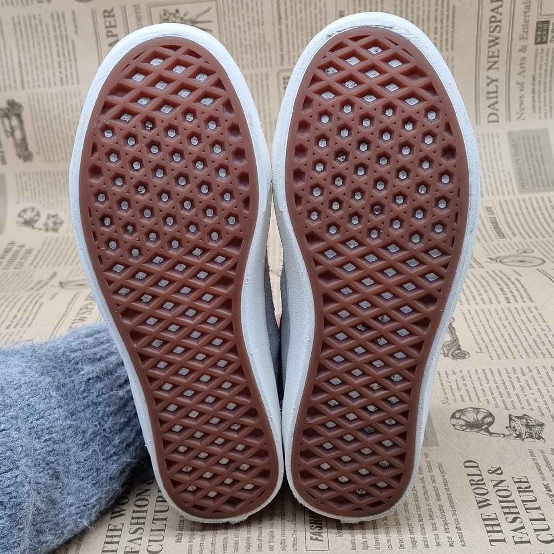 반스 올드스쿨 컴피쿠시 여성스니커즈225 상품이미지3