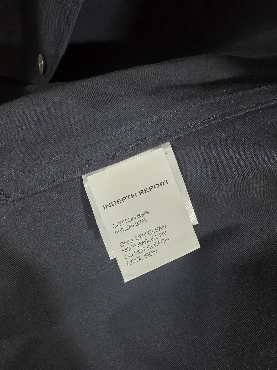 인뎁스리포트 블랙 셔츠 자켓 2 상품이미지4