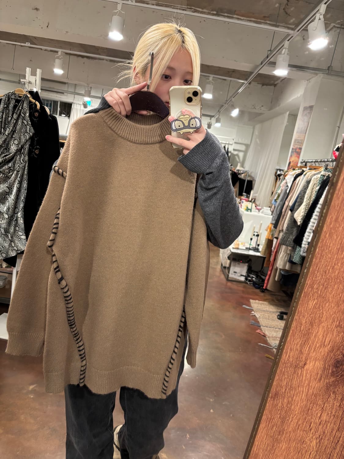 빈티지 브라운 스티치 포인트 루즈 니트 상품이미지8