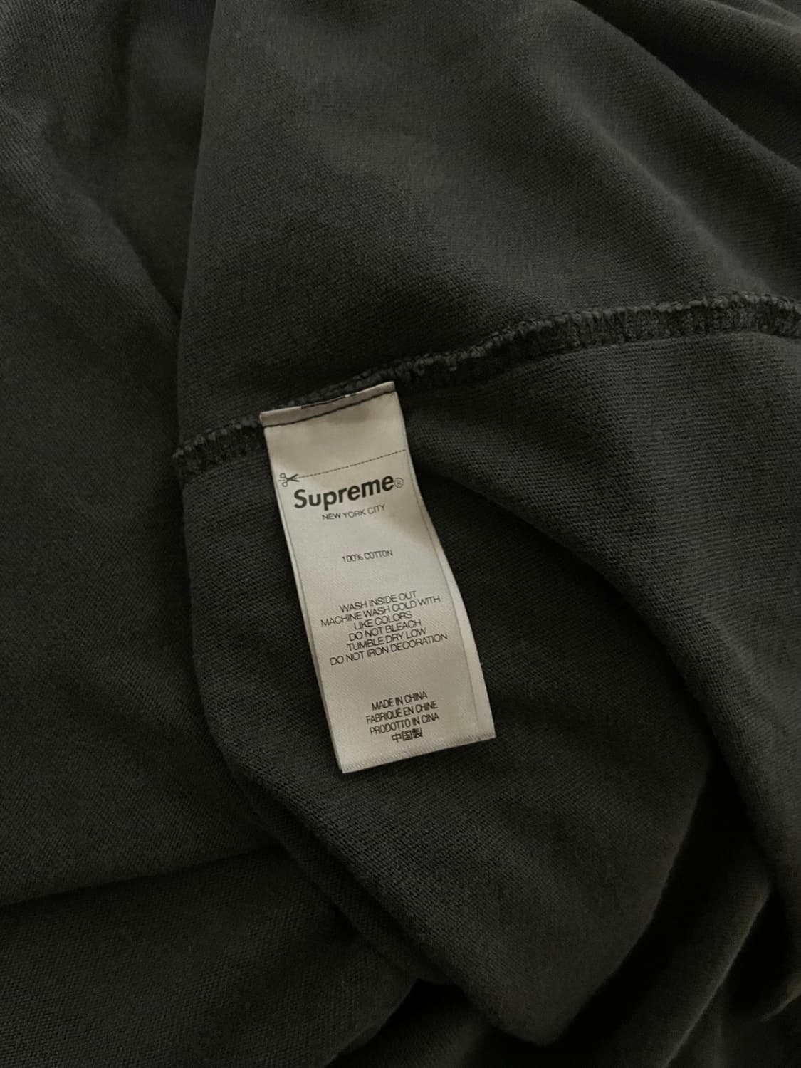 [L]Supreme Cracked Arc Top Black - 24SS 상품이미지5