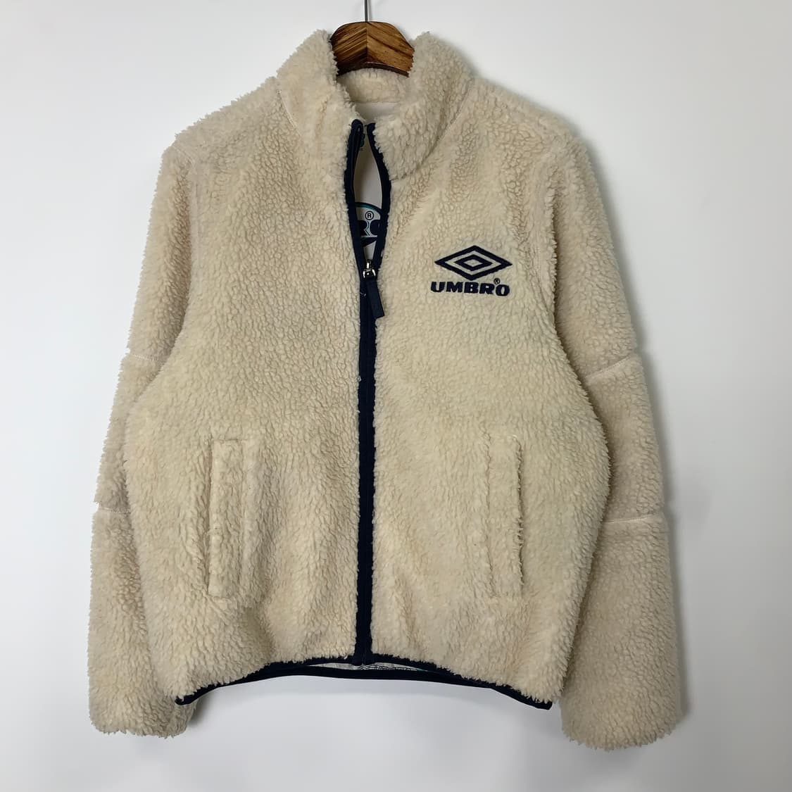 엄브로 플리스 베이지 리버시블 양면 자켓 상품이미지3