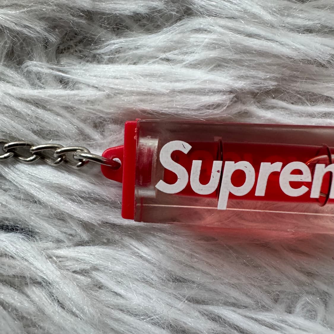 SUPREME슈프림 레벨 키체인 레드 18FW 슈프림키링 빈티지키링 상품이미지1