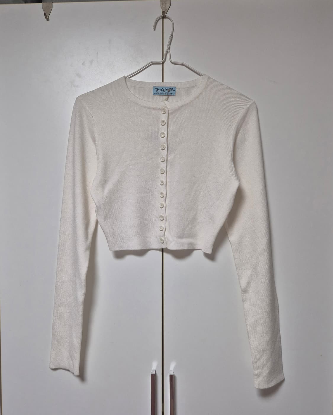 페일제이드 긴팔 크롭 가디건 화이트 상품이미지1