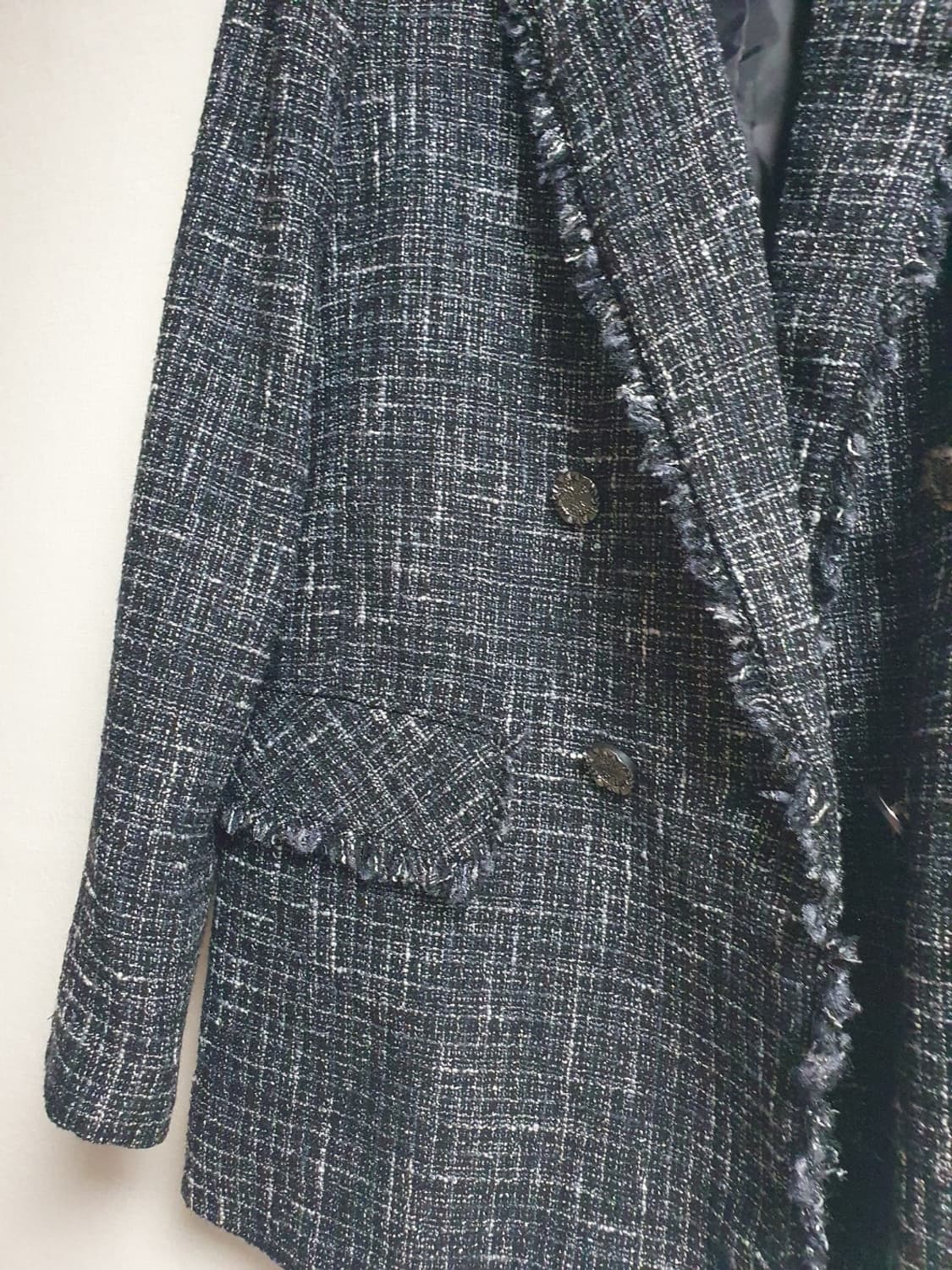 타하리 블랙 더블 트위드 자켓 95 상품이미지3