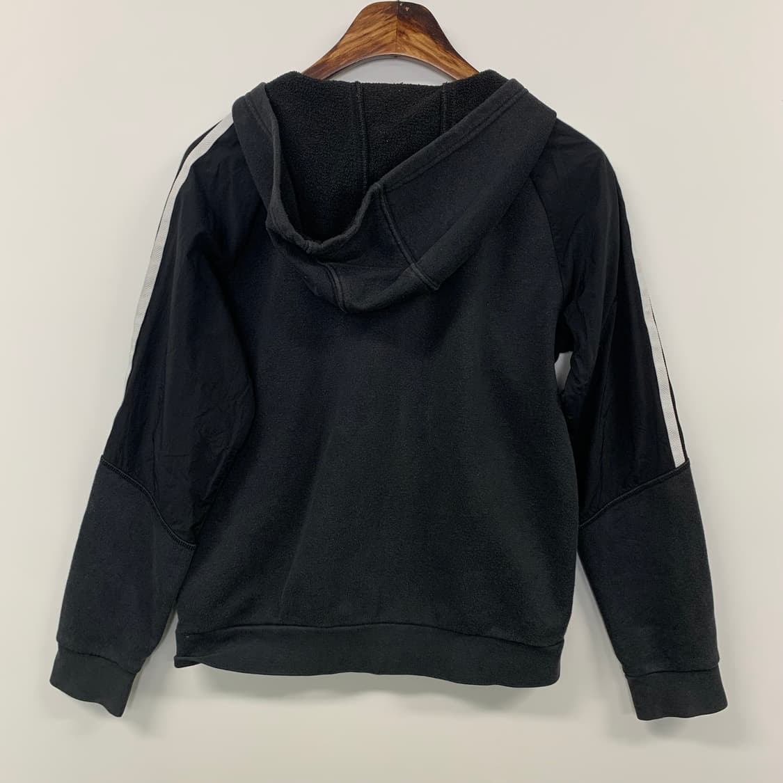 아디다스 사이드라인 블랙 후드집업 상품이미지3