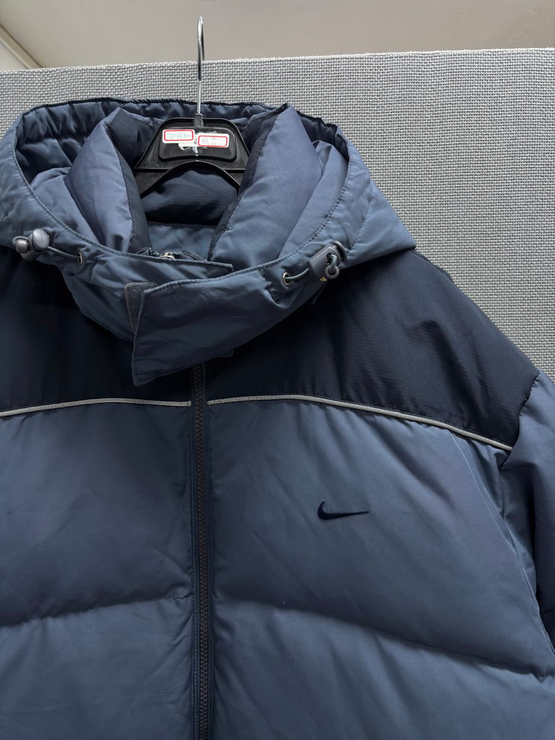 나이키 올드스쿨 후드탈착 다운패딩 상품이미지3