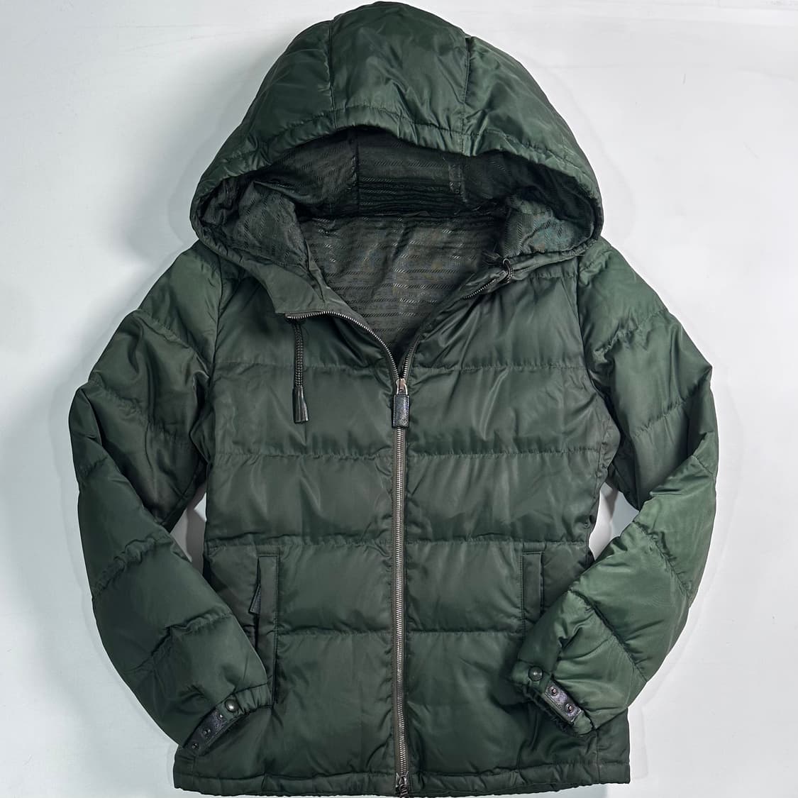 프라다 그린 나일론 구스다운 패딩 상품이미지1