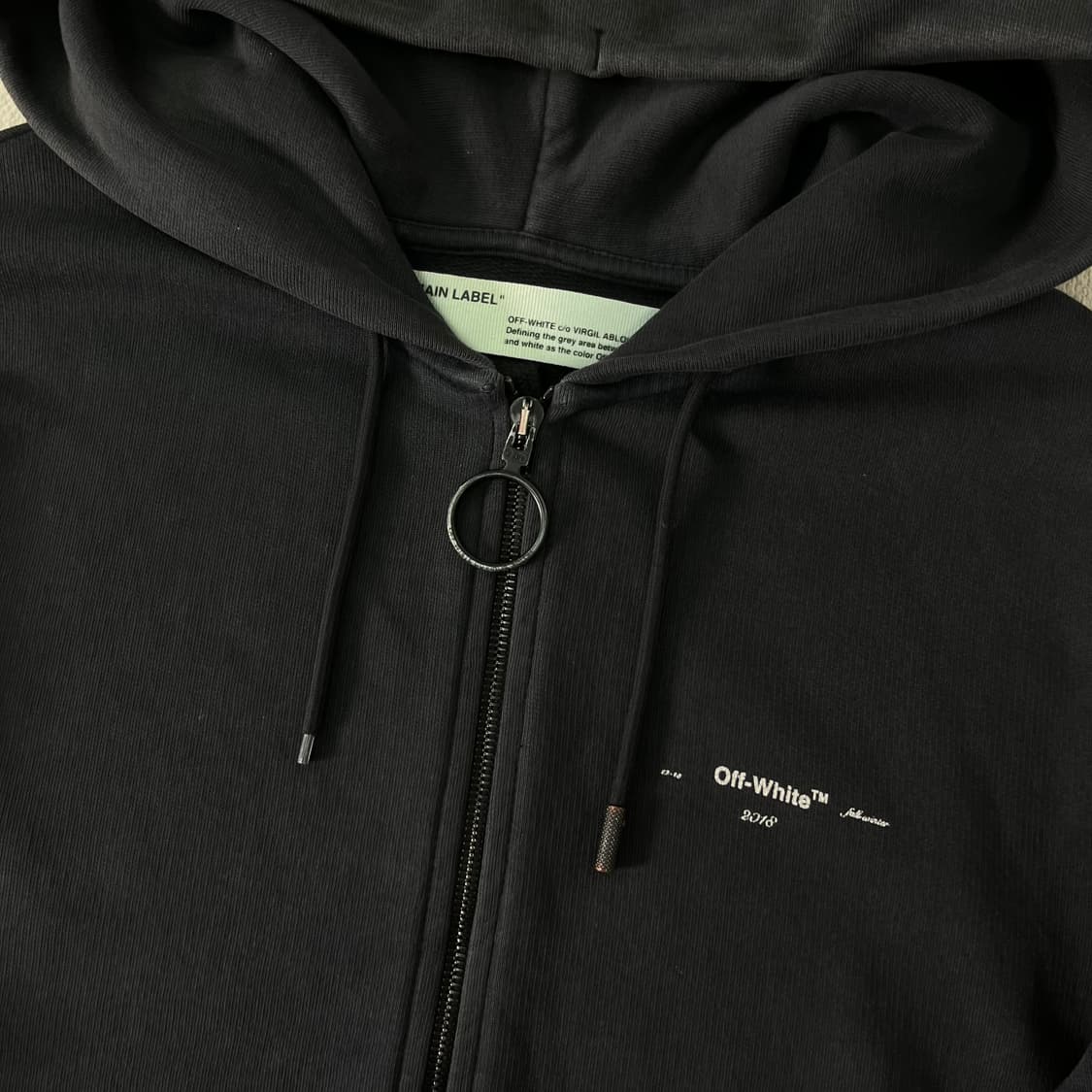 95 오프화이트 3D 애로우 후드집업 상품이미지3