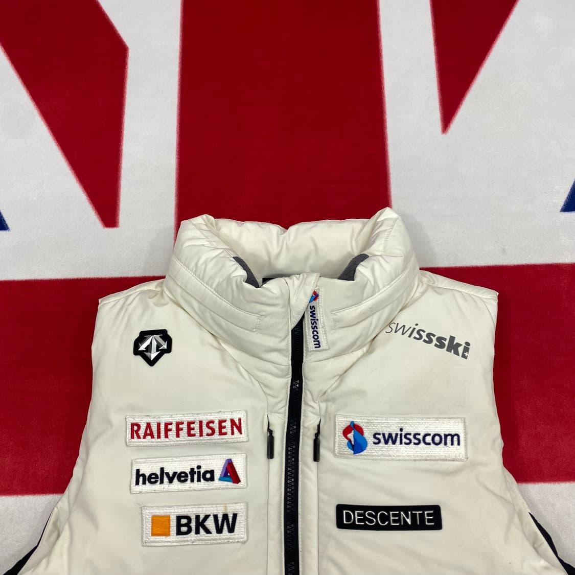 데상트 아우디 덕다운 패딩조끼 90 상품이미지3