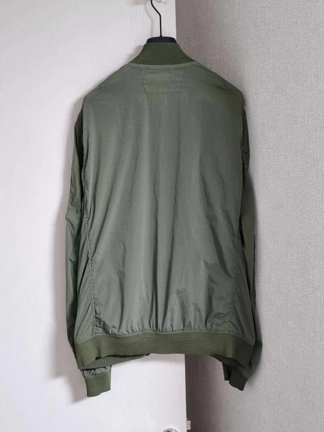 cp컴퍼니 나이크라 바람막이 자켓 상품이미지2