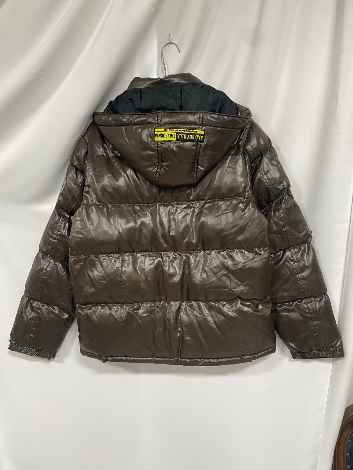 배드보이 초코브라운 힙패치 후드패딩 상품이미지10