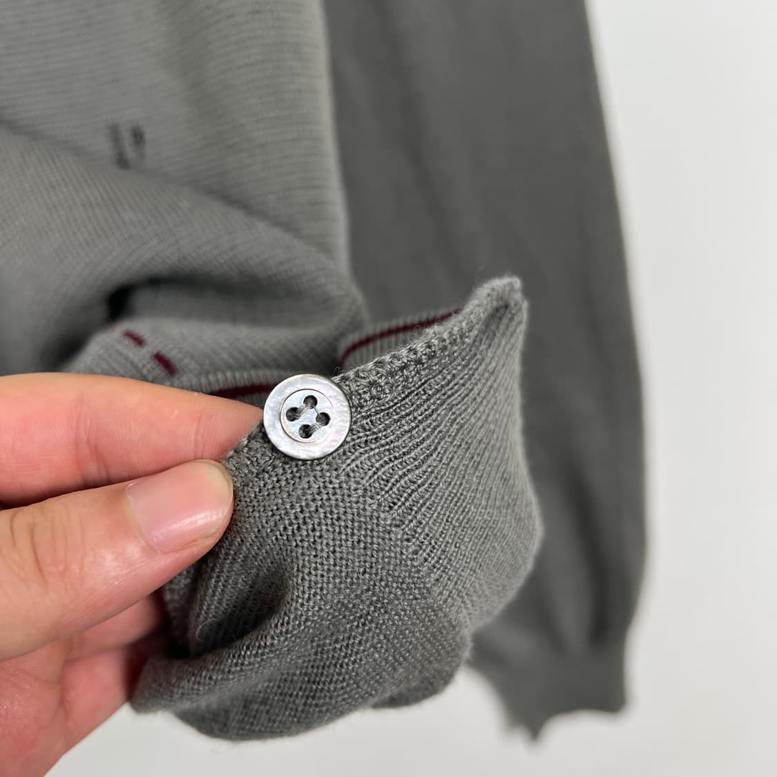 2000s DnG 돌체앤가바나 디스트레스드 카라 니트 상품이미지8