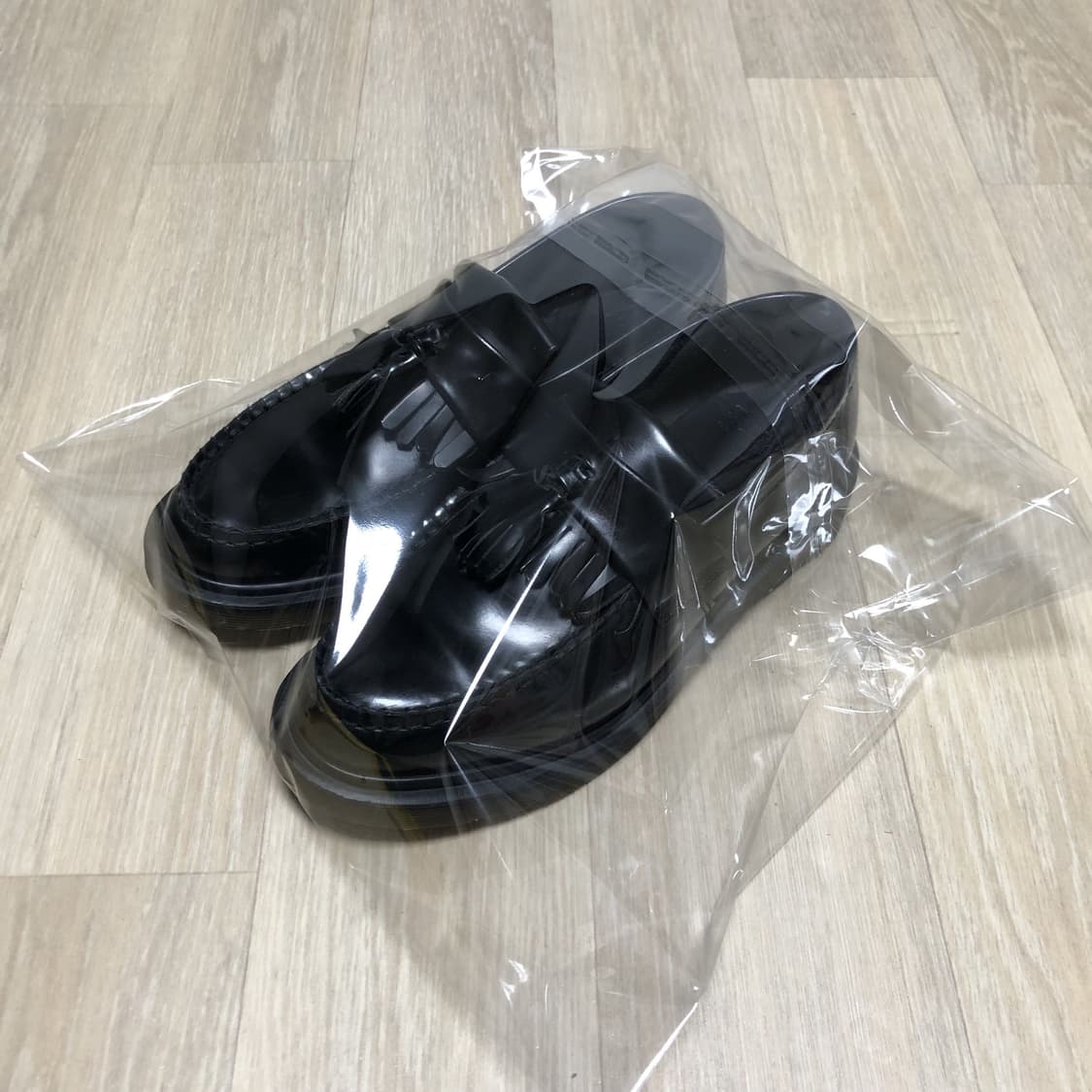 (230) 닥터마틴 Dr.martens 아드리안 태슬 로퍼 블랙 상품이미지10