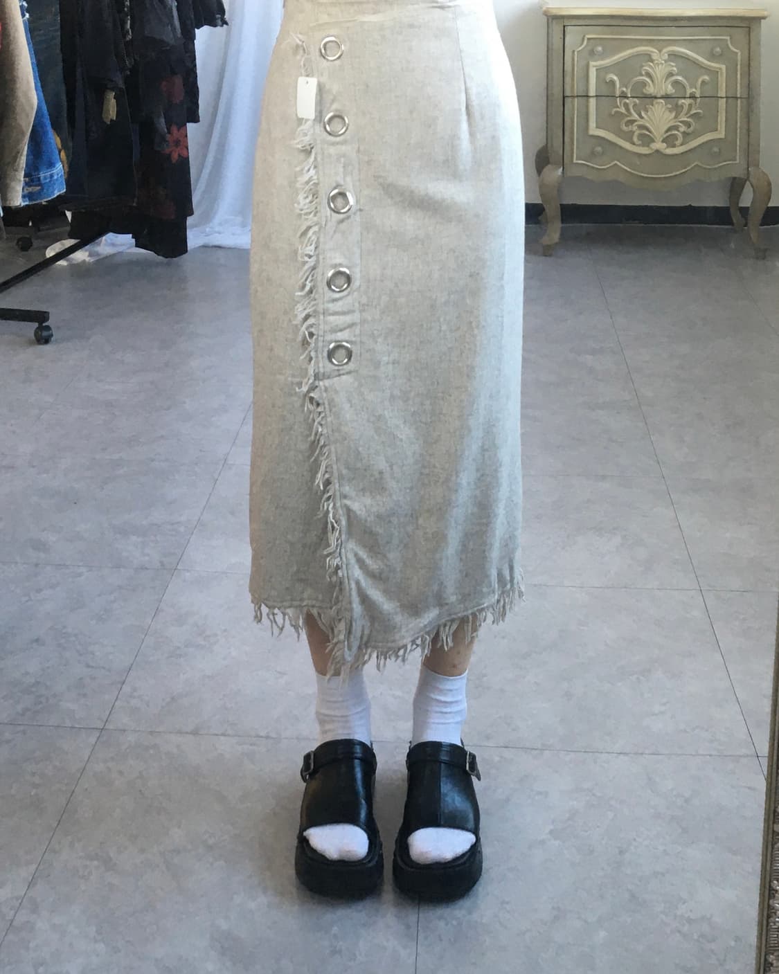 Fringe button point skirt 상품이미지1