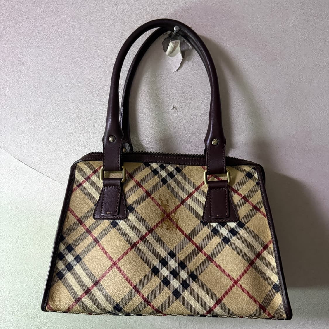 버버리 노바체크 여성 가죽배색 토트&숄더백 상품이미지6