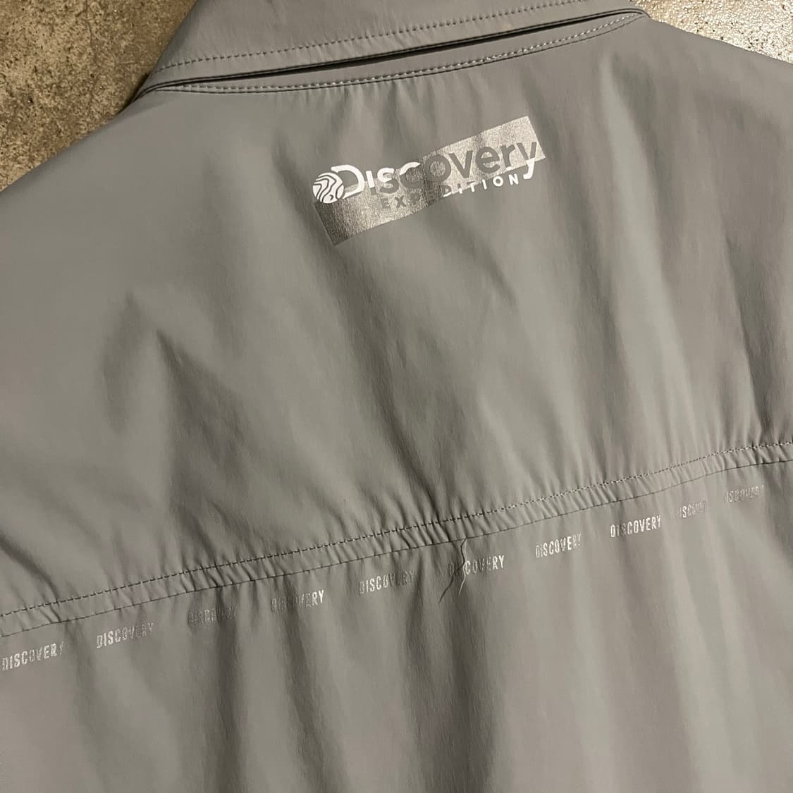 디스커버리 나일론 반팔 셔츠 상품이미지5