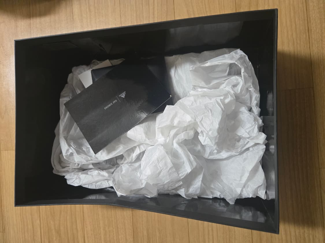 아디다스 라프시몬스 오즈위고3 280 상품이미지1