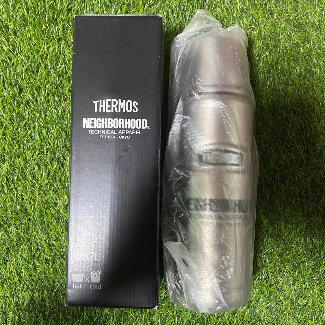 네이버후드 x 써모스 SS 보틀 실버 텀블러 상품이미지2