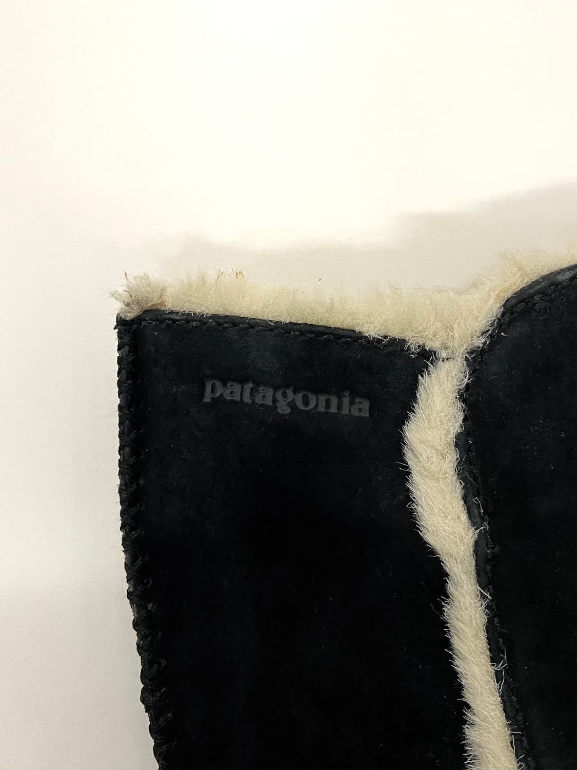 파타고니아 무스탕 퍼 시어링 루가노 부츠 상품이미지4