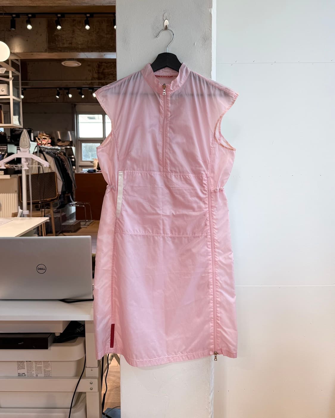 프라다 핑크 폴리아미드 슬리브리스 미디 원피스  상품이미지2