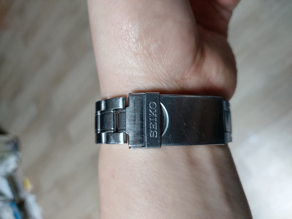 세이코 크로노그래프 100M 메탈 시계 상품이미지5