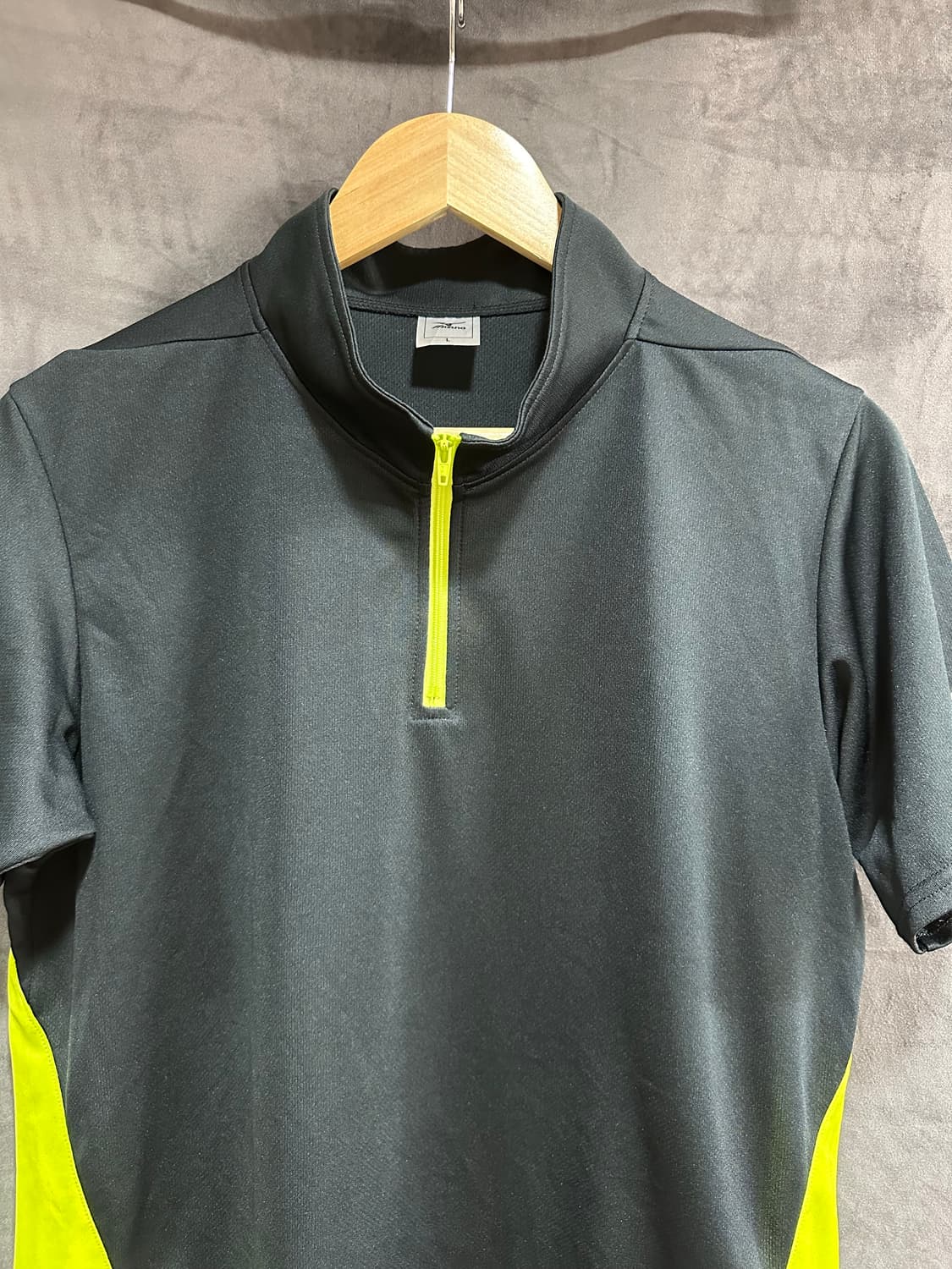 미즈노 MIZUNO 기능성 반집업 반팔 트레이닝 티셔츠 L 상품이미지2
