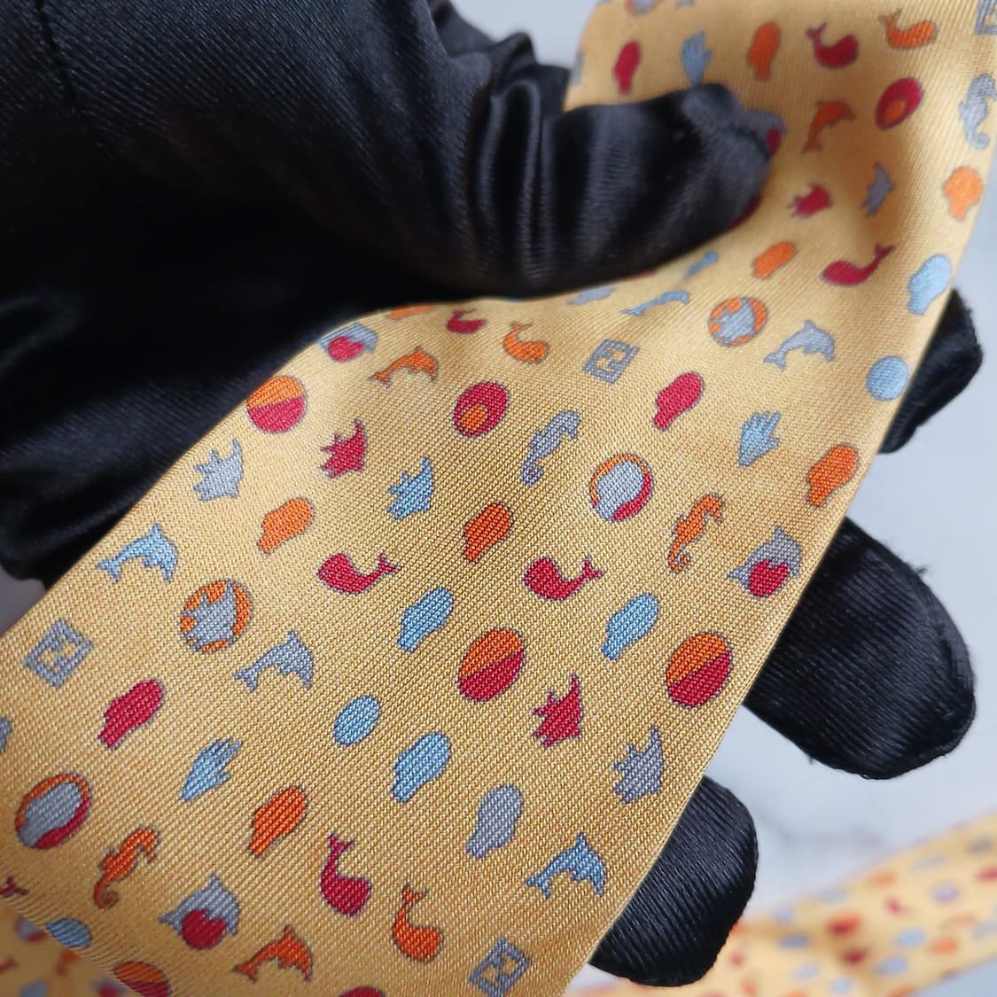 펜디 옐로우 어류 모티브 자카드 넥타이 9cm B등급 E924 상품이미지8