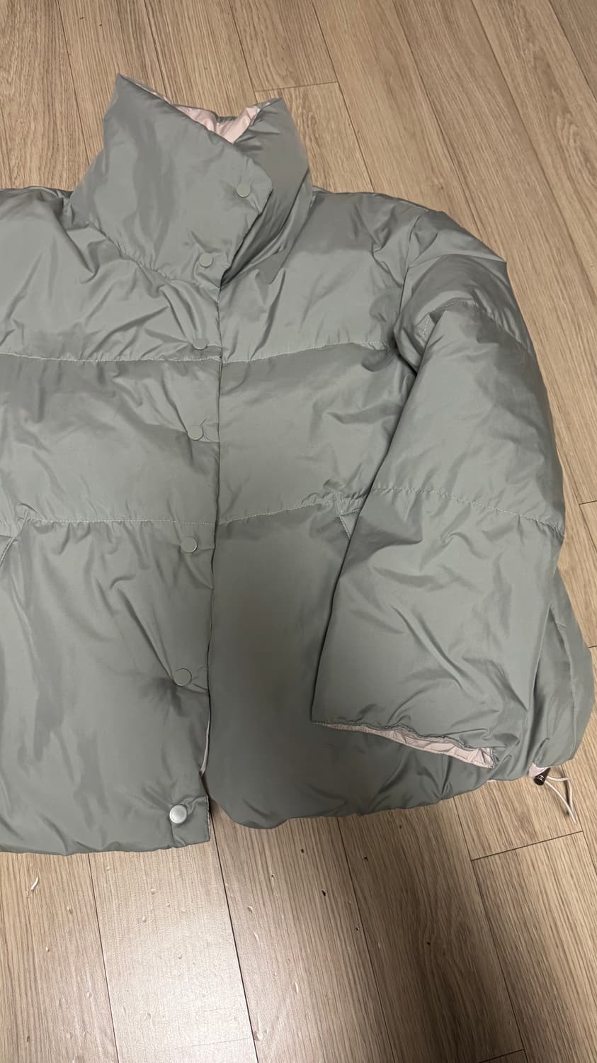 에디션비와 HACIE 콜라보 Puffy 리버시블 구스다운 숏패딩 상품이미지4