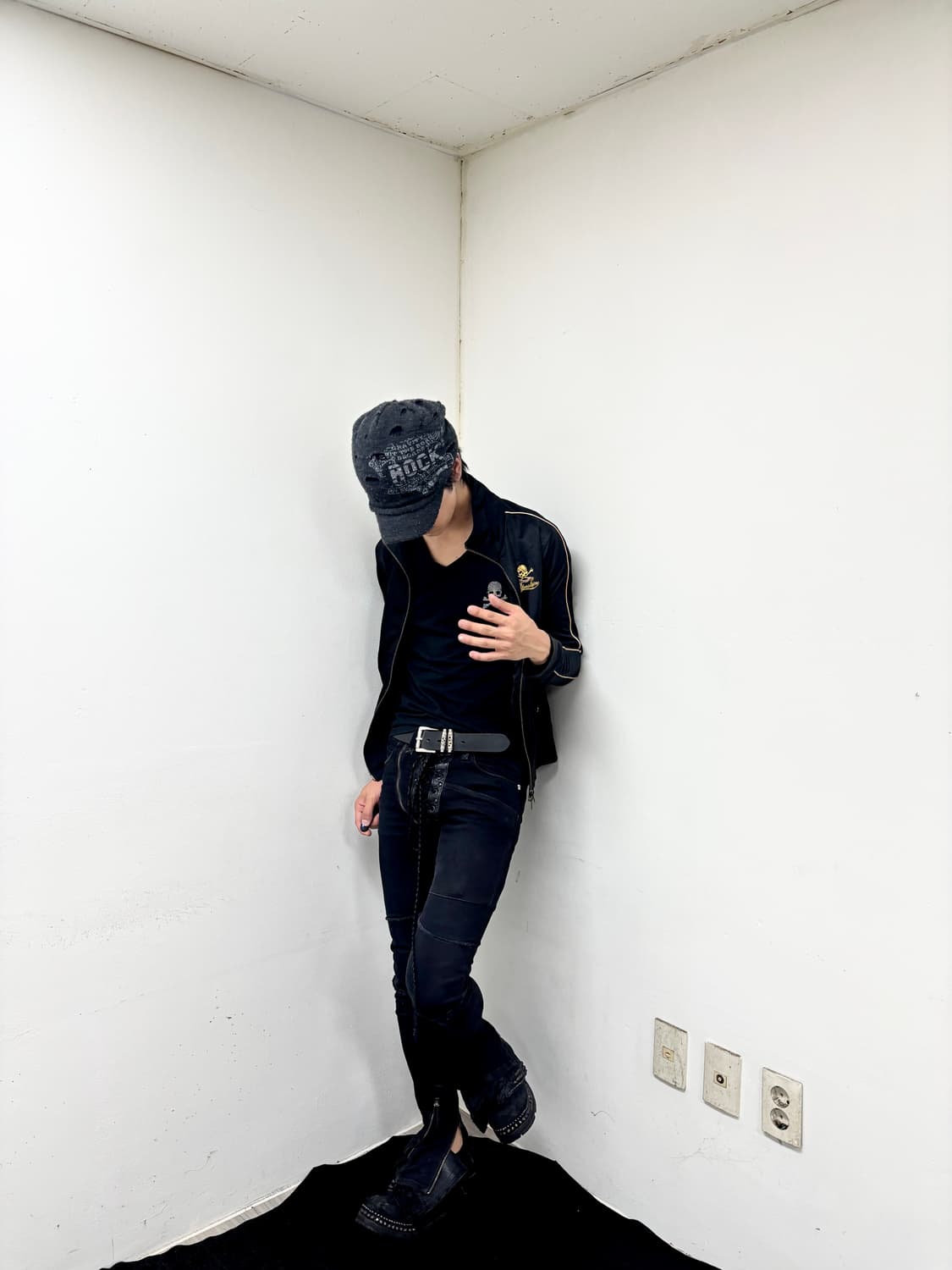 “Vintage” 00’s Mood Cubic Skull Tee 상품이미지5