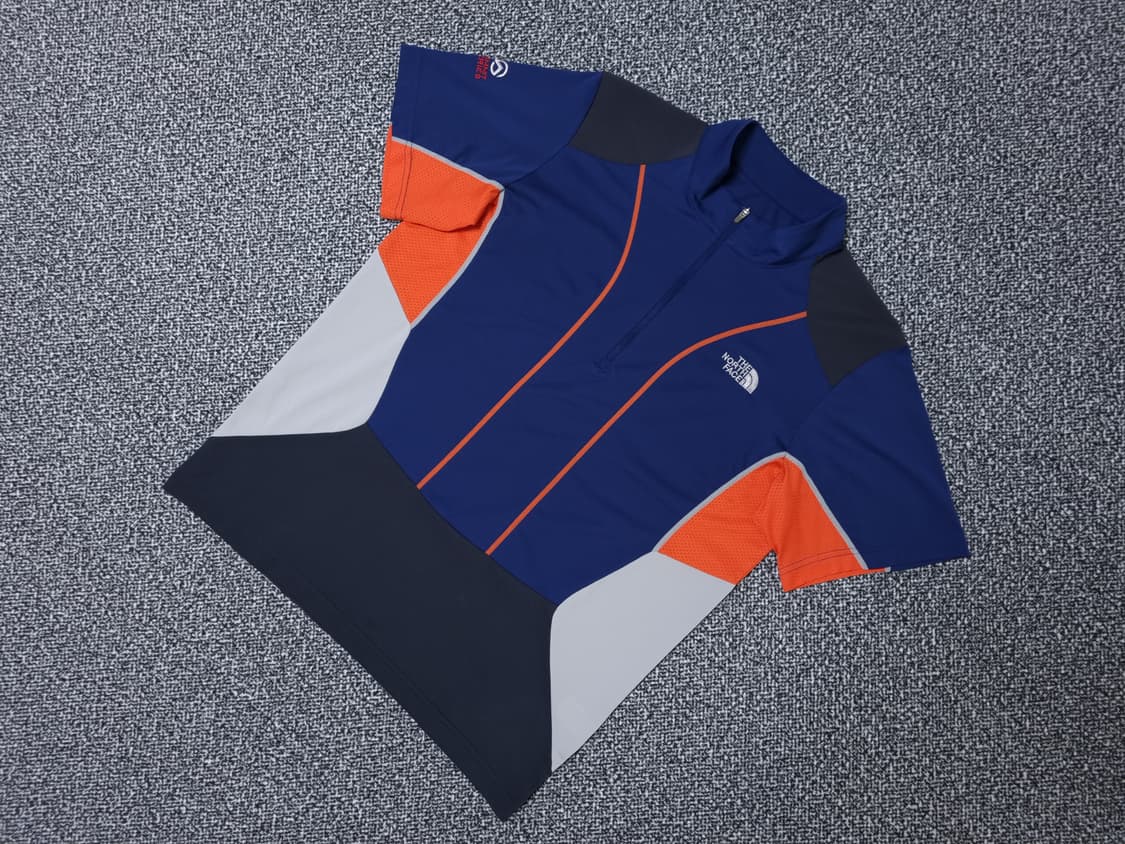 [무료배송][100]노스페이스 남성용 반집업 반팔티 상품이미지3