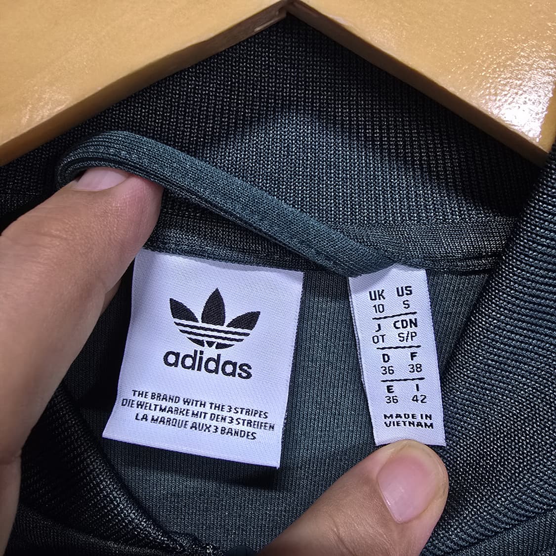 아디다스(ADIDAS) 여성용 그린 트랙탑 US S 상품이미지4