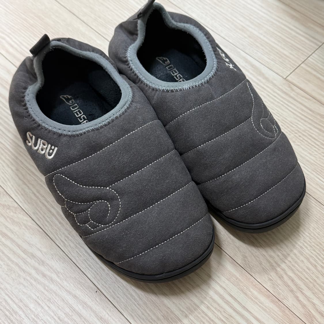 코이세이오 스부 콜라보 엔젤윙 패딩슈즈 (케이스x) 상품이미지3