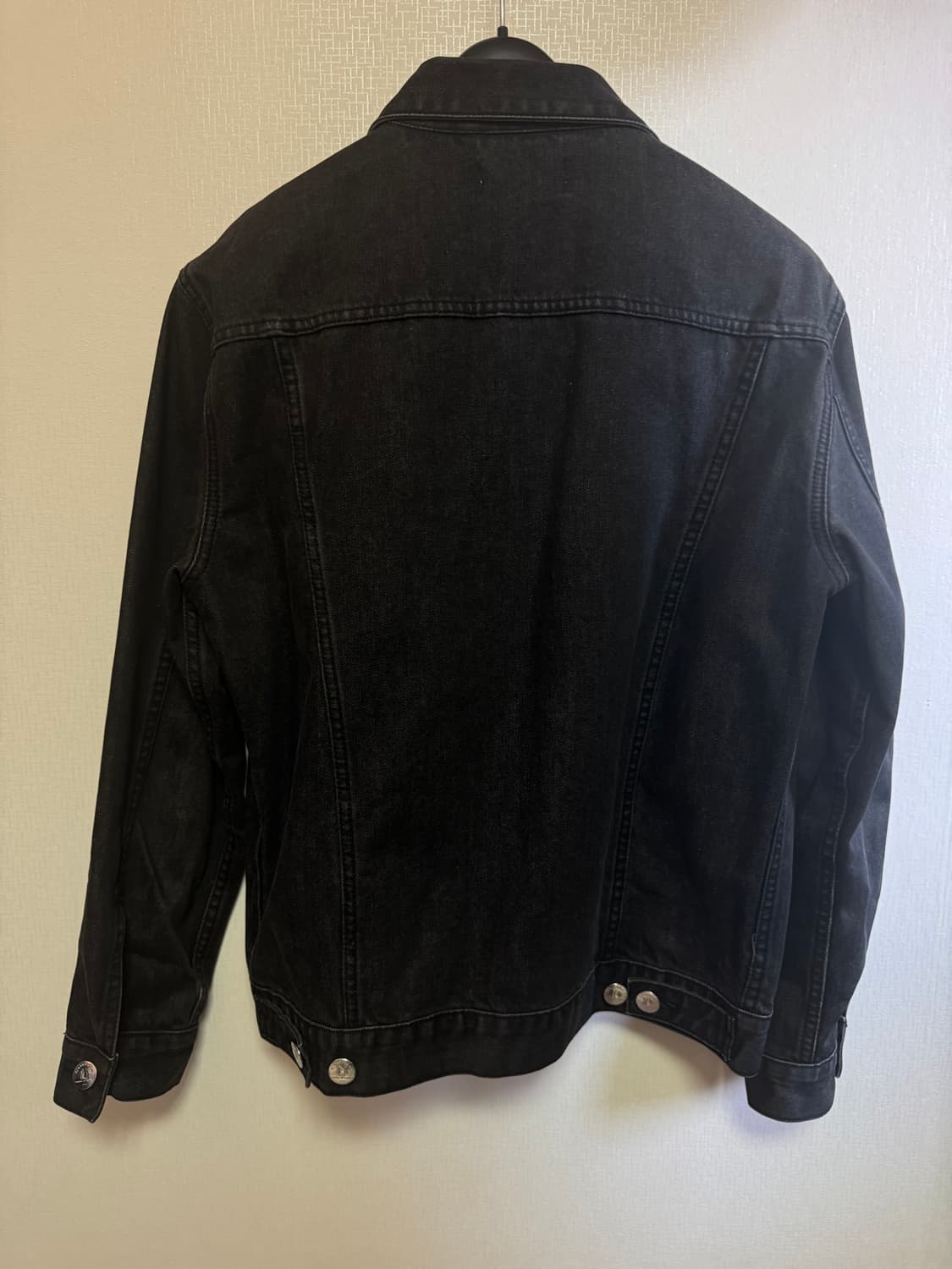 한코펜하겐 Han Kjobenhavn 블랙 데님자켓 (남성) 상품이미지2