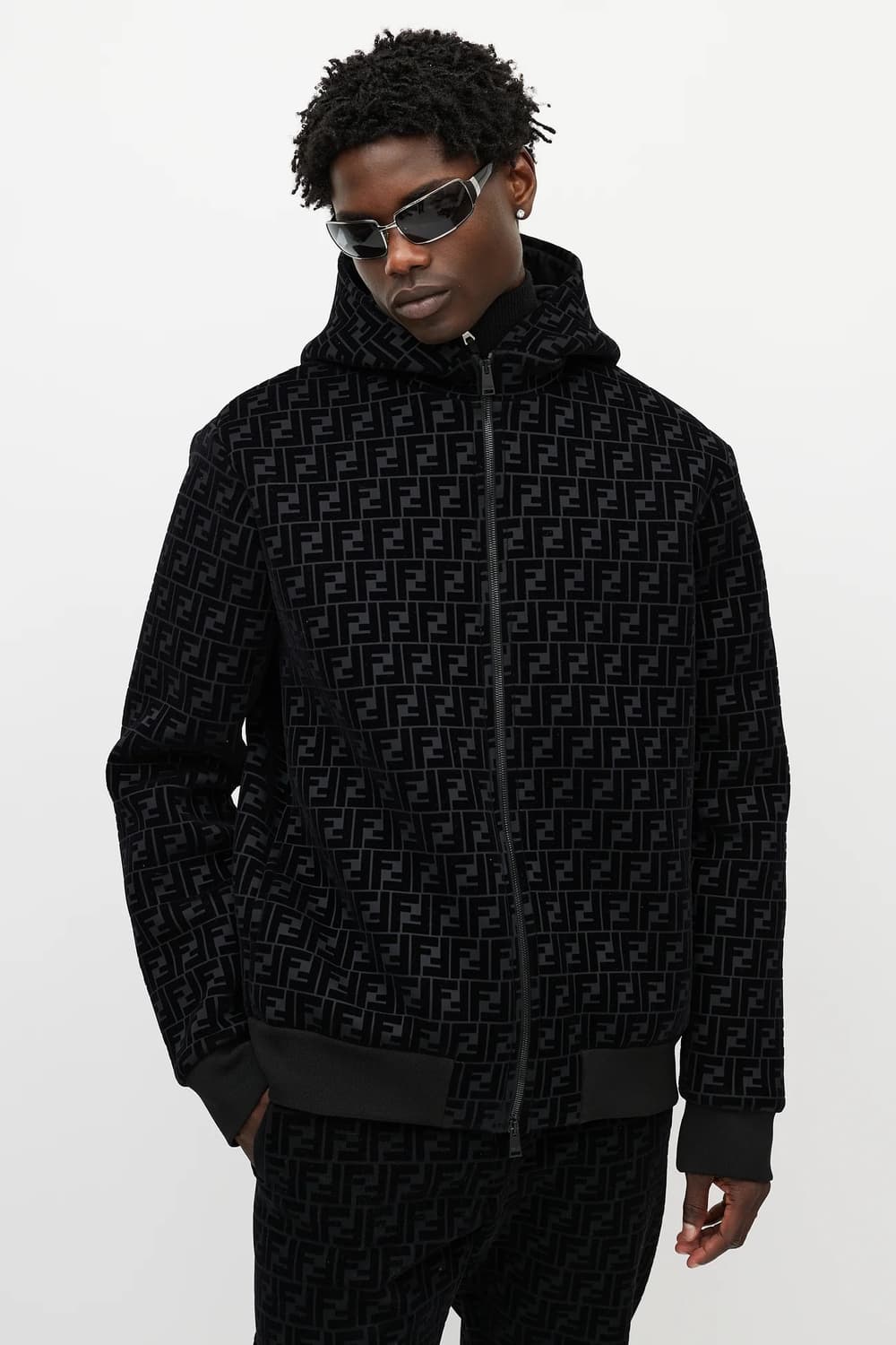 (S+/50) / 펜디 모노그램 벨벳 블랙 후드집업 상품이미지7