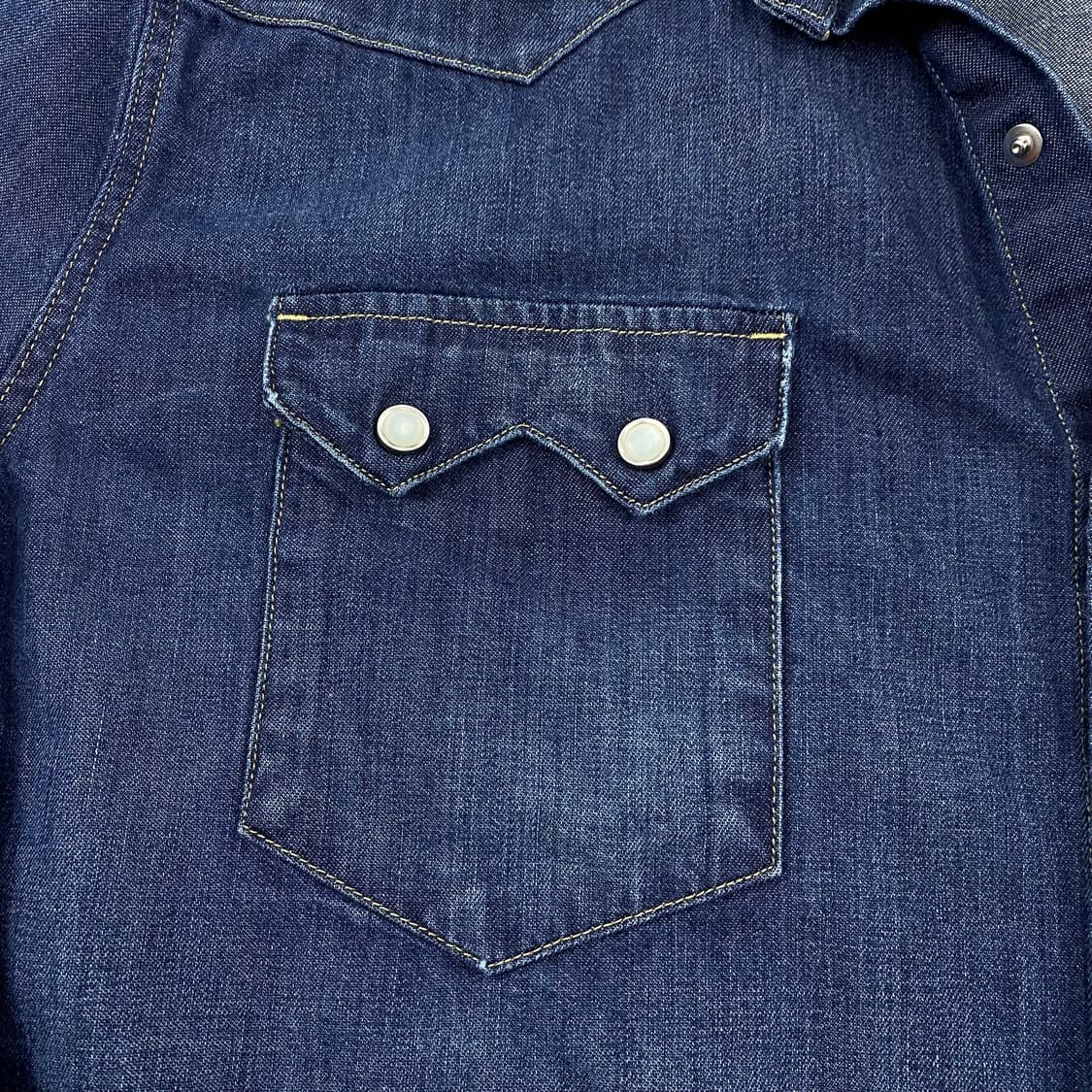 리바이스 포켓 워싱 웨스턴 셔츠  (110) 상품이미지4