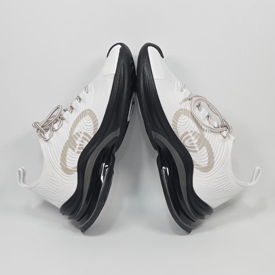 구찌 런 스니커즈 ( 220 ) 상품이미지5