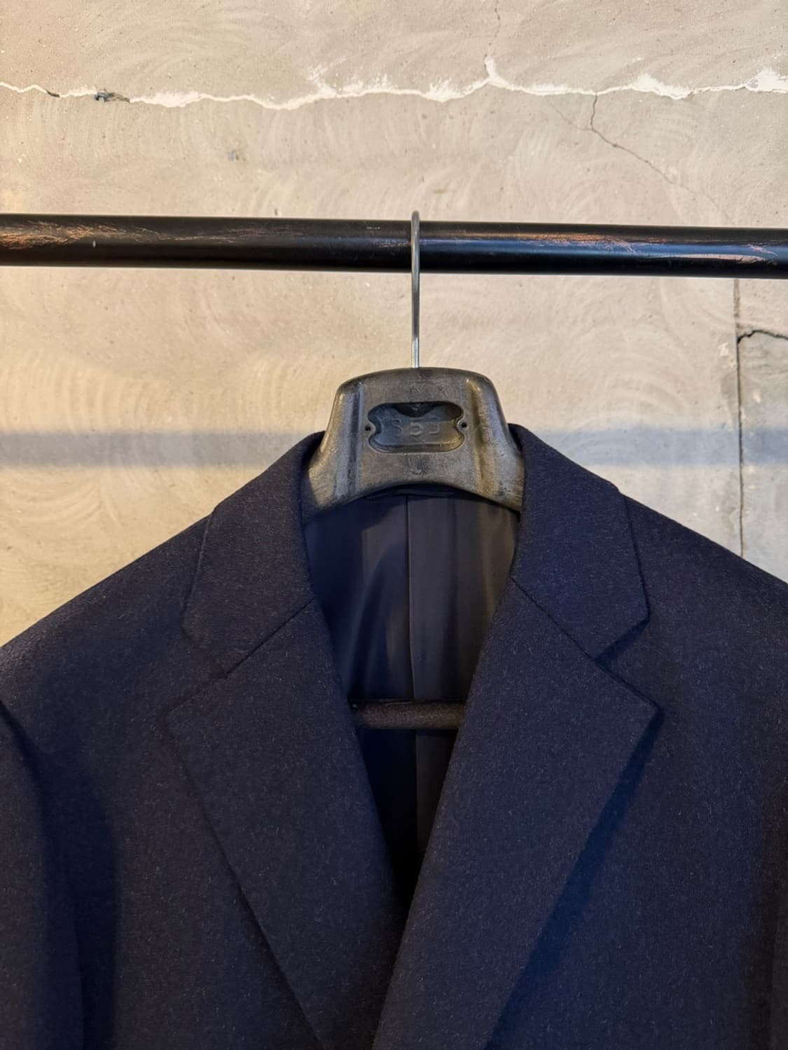 더반 캐시미어 체스터필드 코트 남성100 상품이미지2