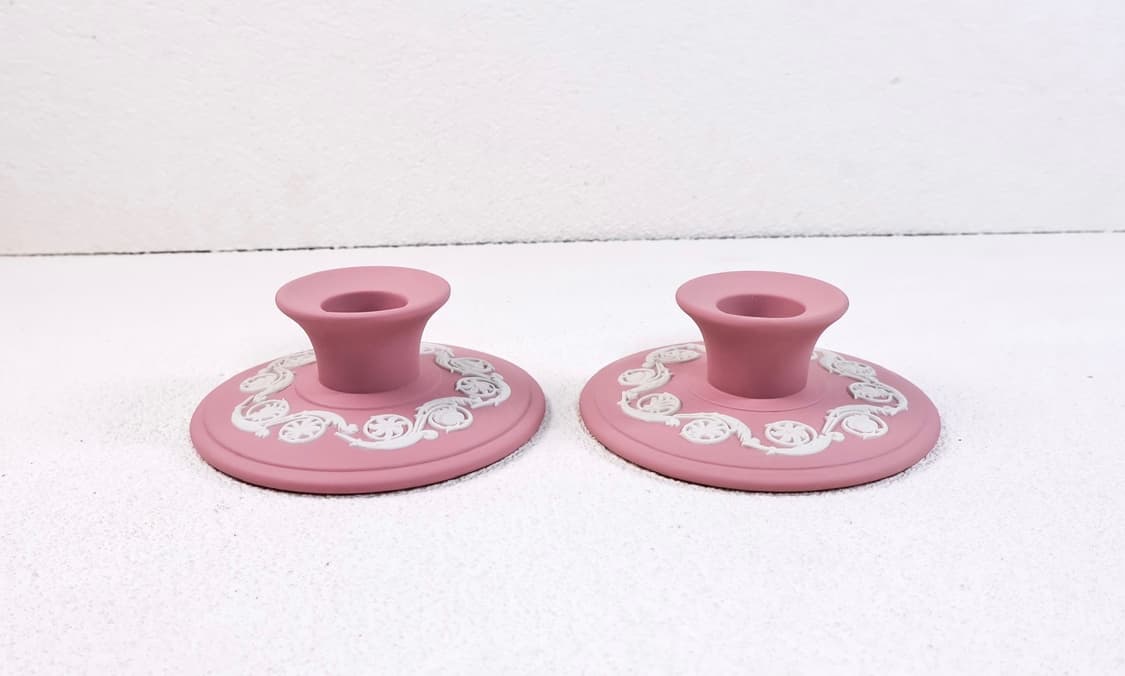 [영국앤틱] 웨지우드 제스퍼웨어 덩쿨부조 낮은 캔들홀더 1쌍_핑크 상품이미지5