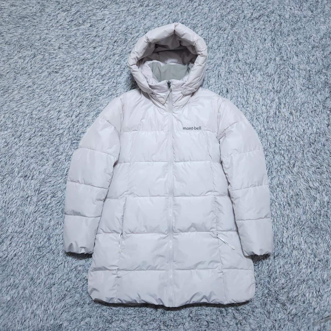 몽벨)95 여자 크림색 미드패딩자켓 / 왕눈이샵 상품이미지1