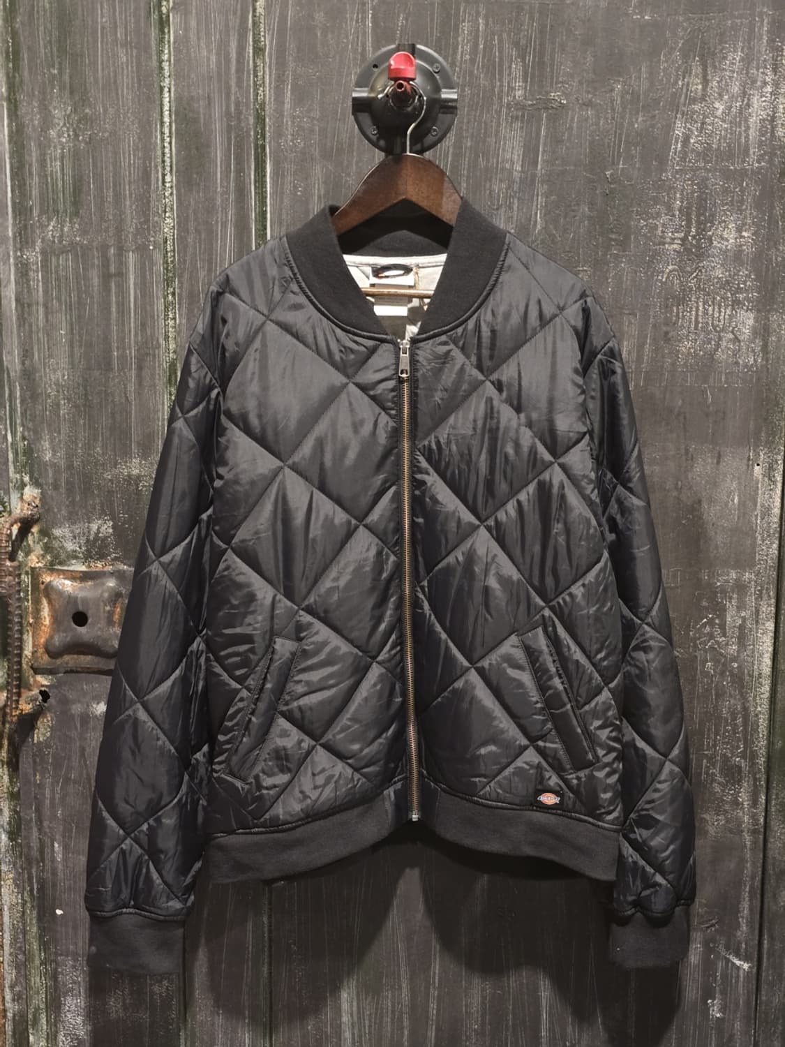 Dickies Black Quilted Bomber Jacket 상품이미지1
