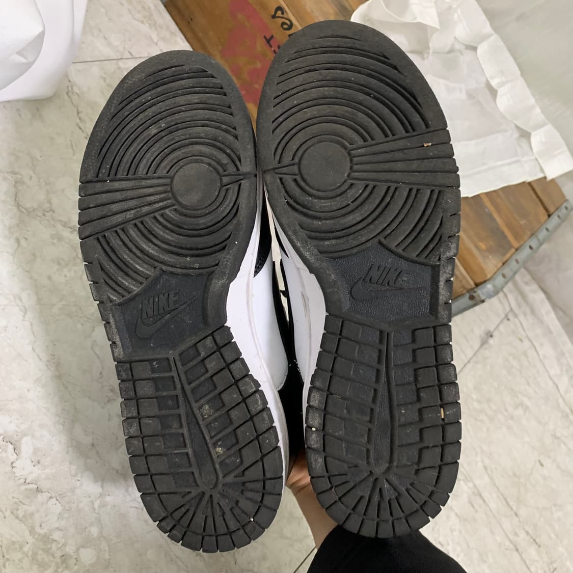 나이키 조던 덩크 로우 블랙 화이트 오레오 범고래 265 상품이미지5