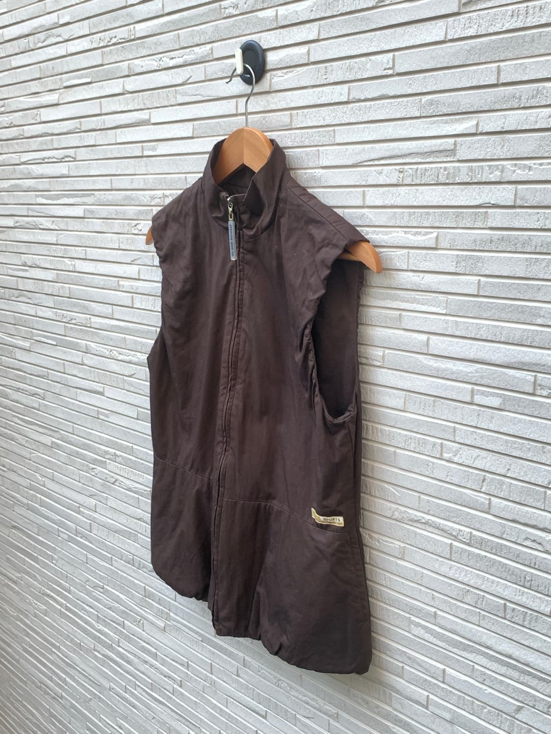 이세이미야케 HAI 스포츠 베스트 (Brown) 상품이미지3