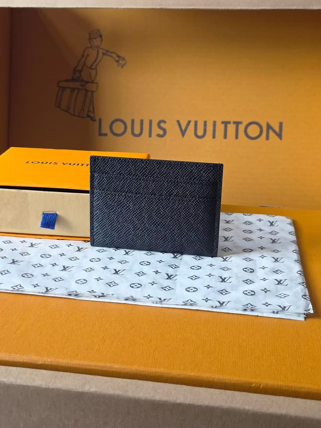 루이비통 더블 카드 홀더 타이가 블랙 상품이미지7