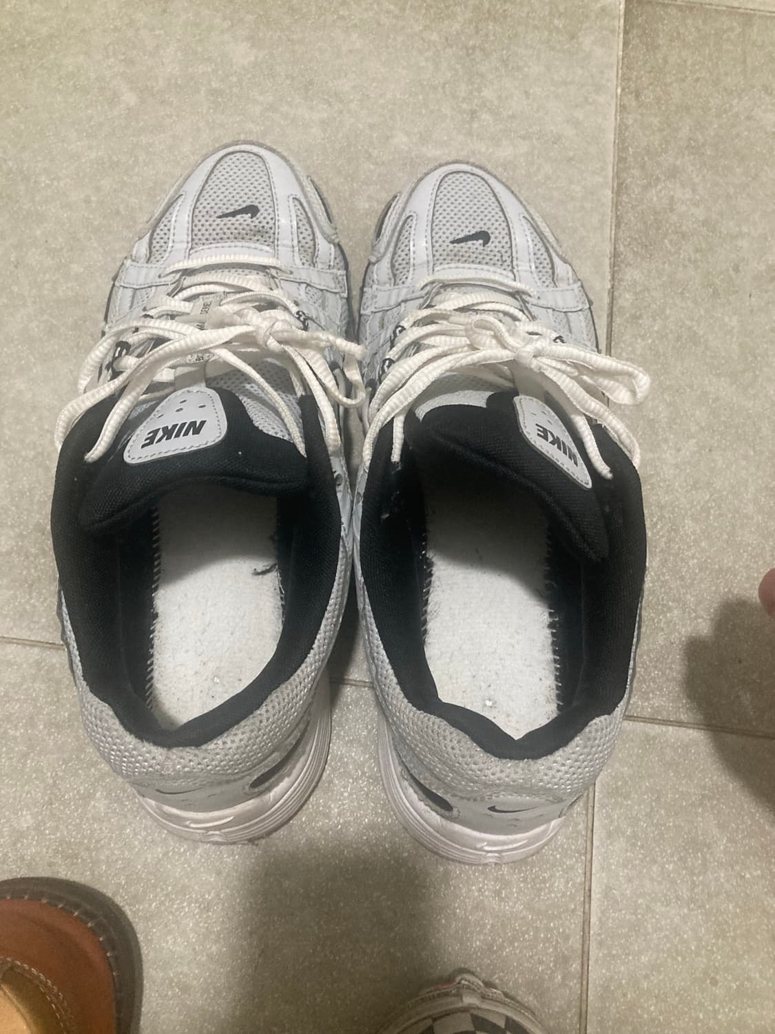 나이키 P6000 270사이즈 상품이미지2