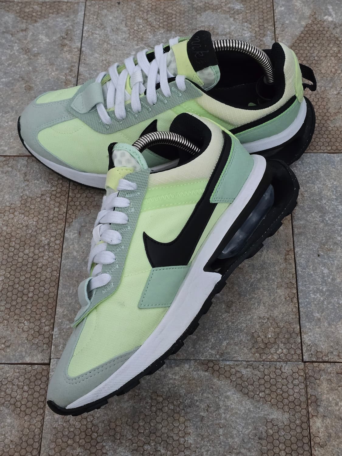 (235)나이키 에어맥스 프리데이 그린  상품이미지6