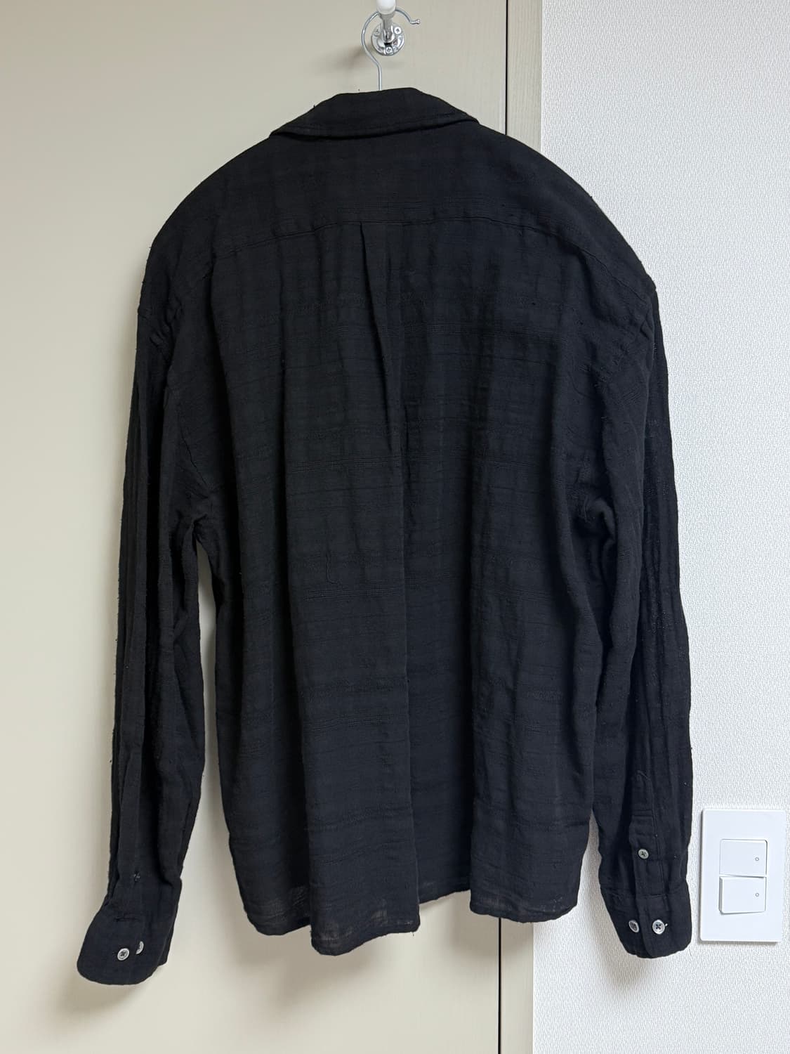 [2] 해칭룸 거즈 스트라이프 클래식 셔츠 블랙 상품이미지4