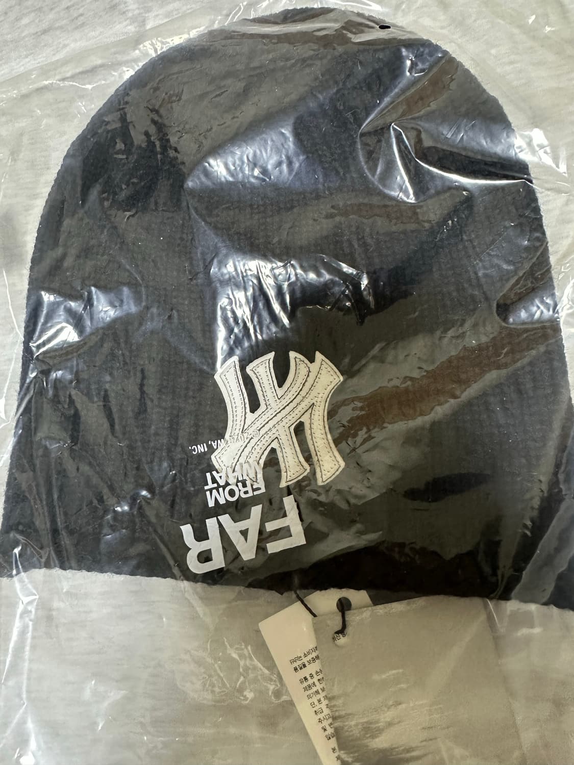 파프롬왓 파아카이브 앰블럼 비니 상품이미지2